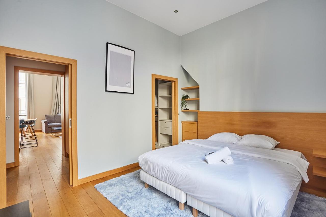 Ile Saint Louis By Prestige
